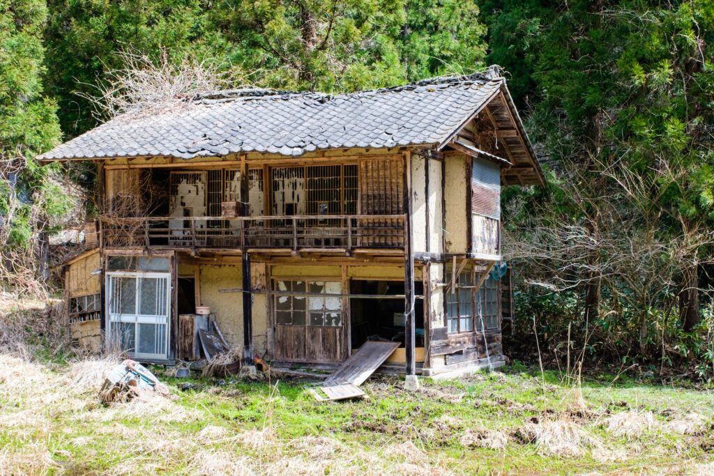 How to Buy an Abandoned House in Japan (and What It Costs)
