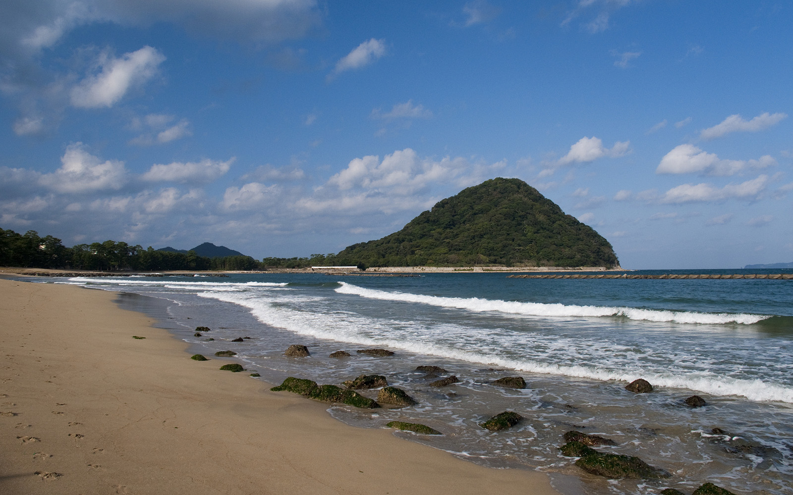 Kikugahama Beach